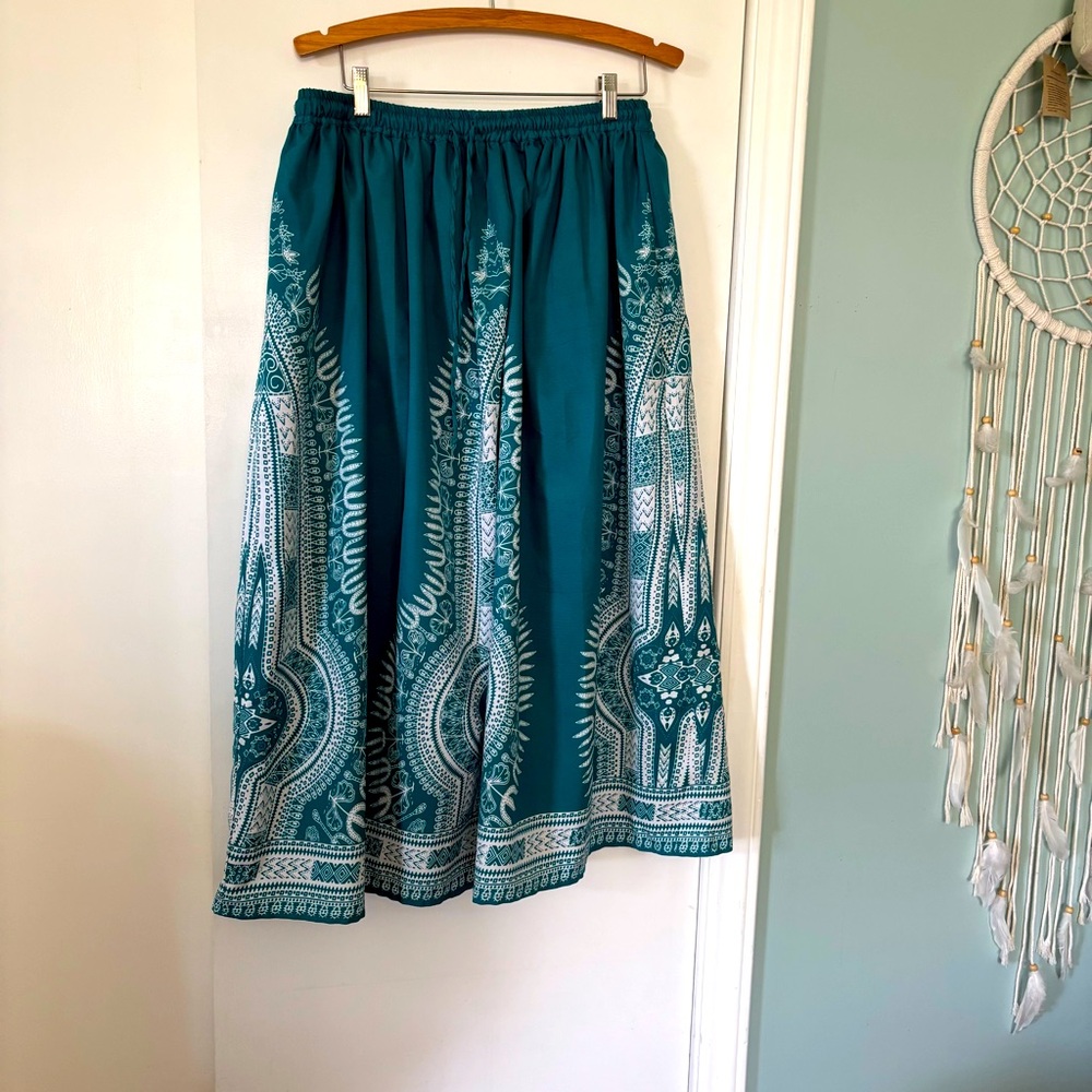 Teal Patterned Women's Skirt size Large